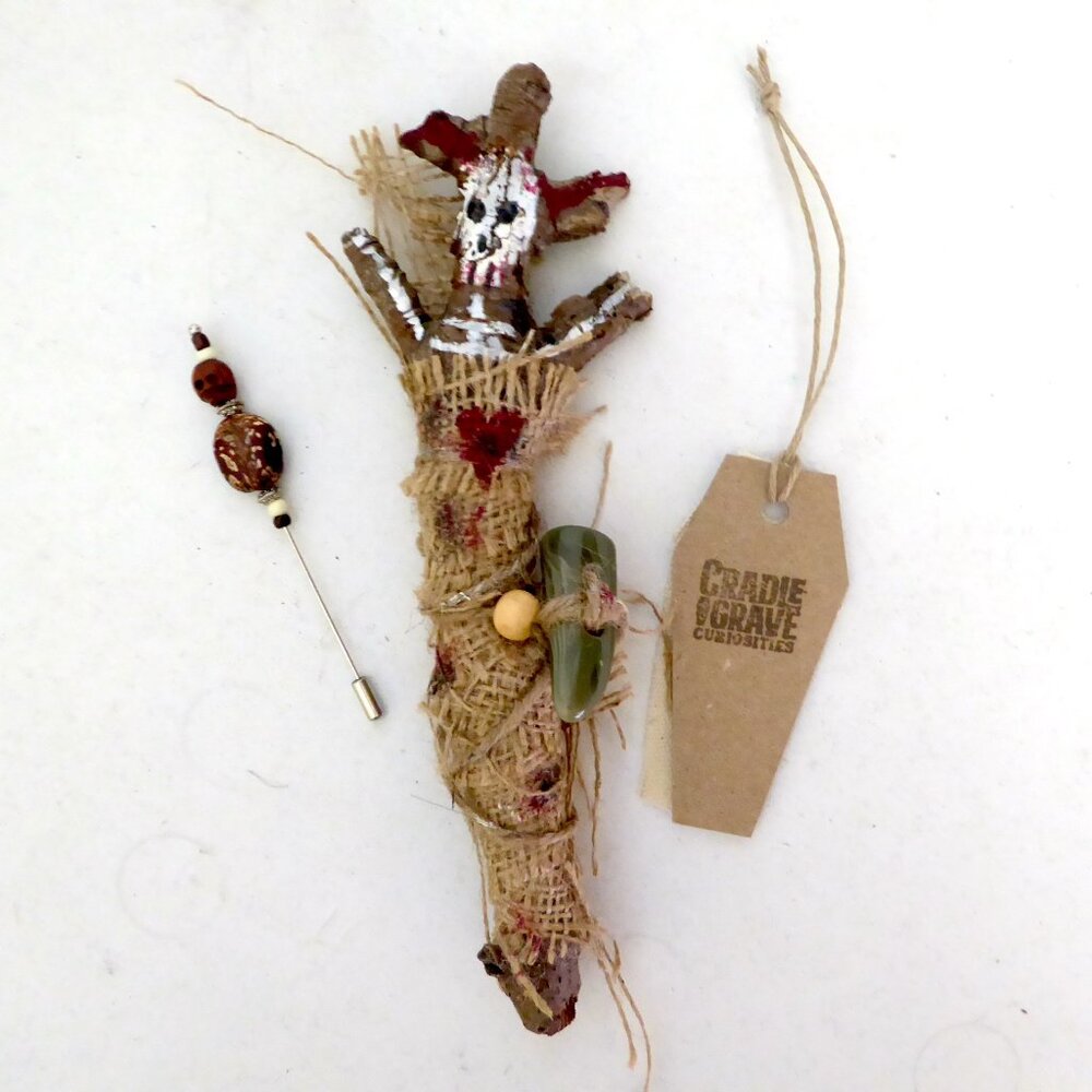 NEW CRADLE TO GRAVE CURIOSITIES HANDCRAFTED VOODOO DOLL PROP ODDITY